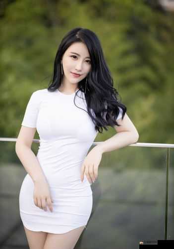 美女们的 xnxx：时尚与性感的完美结合